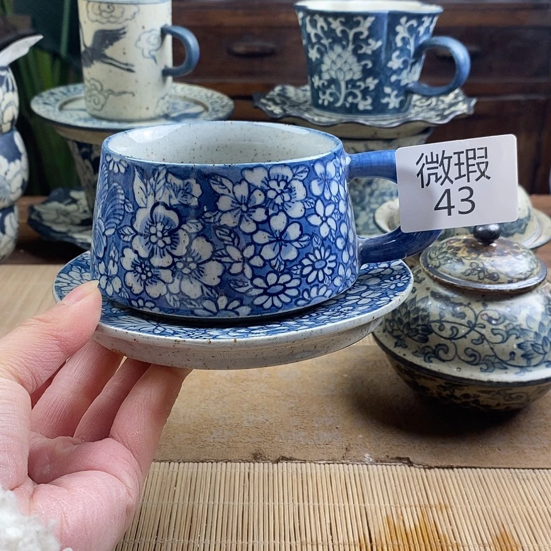 手工手绘青花陶瓷