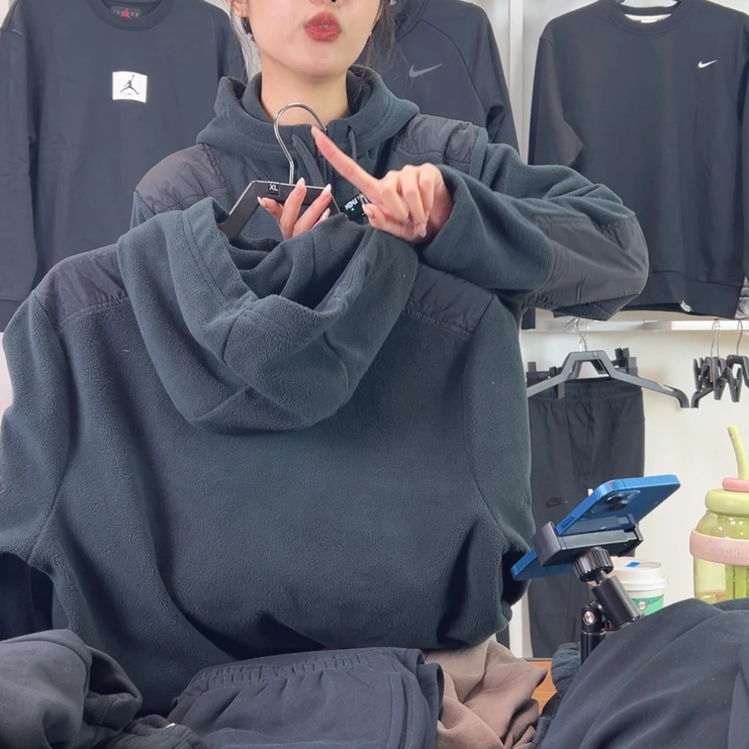 4883黑色M码110-130斤不退换