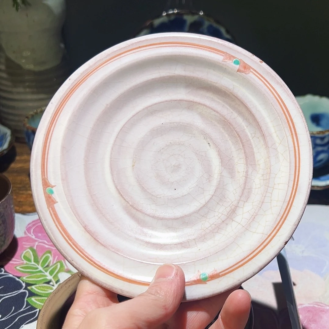 咖啡杯和茶杯是我们学校一块