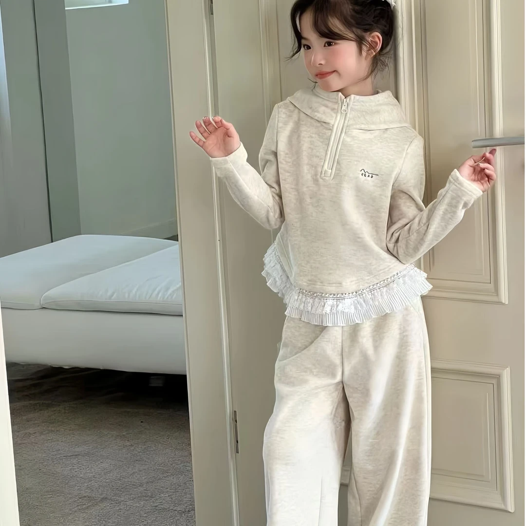 ***字母卫衣加绒两件套装秋款小女孩套装