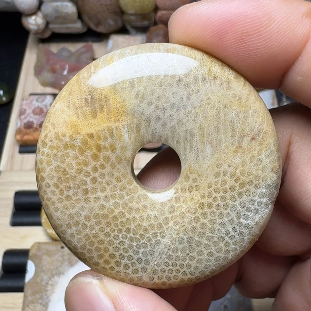 硅化玉未镶嵌纯天然色有机玉石保真色