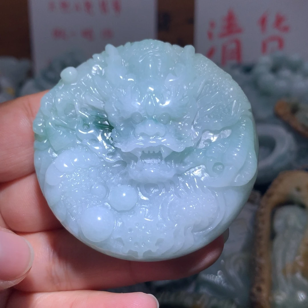 翡翠未镶嵌颈饰保真天然A货翡翠