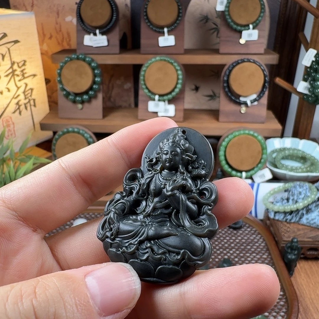 租***客颈饰未镶嵌和田玉