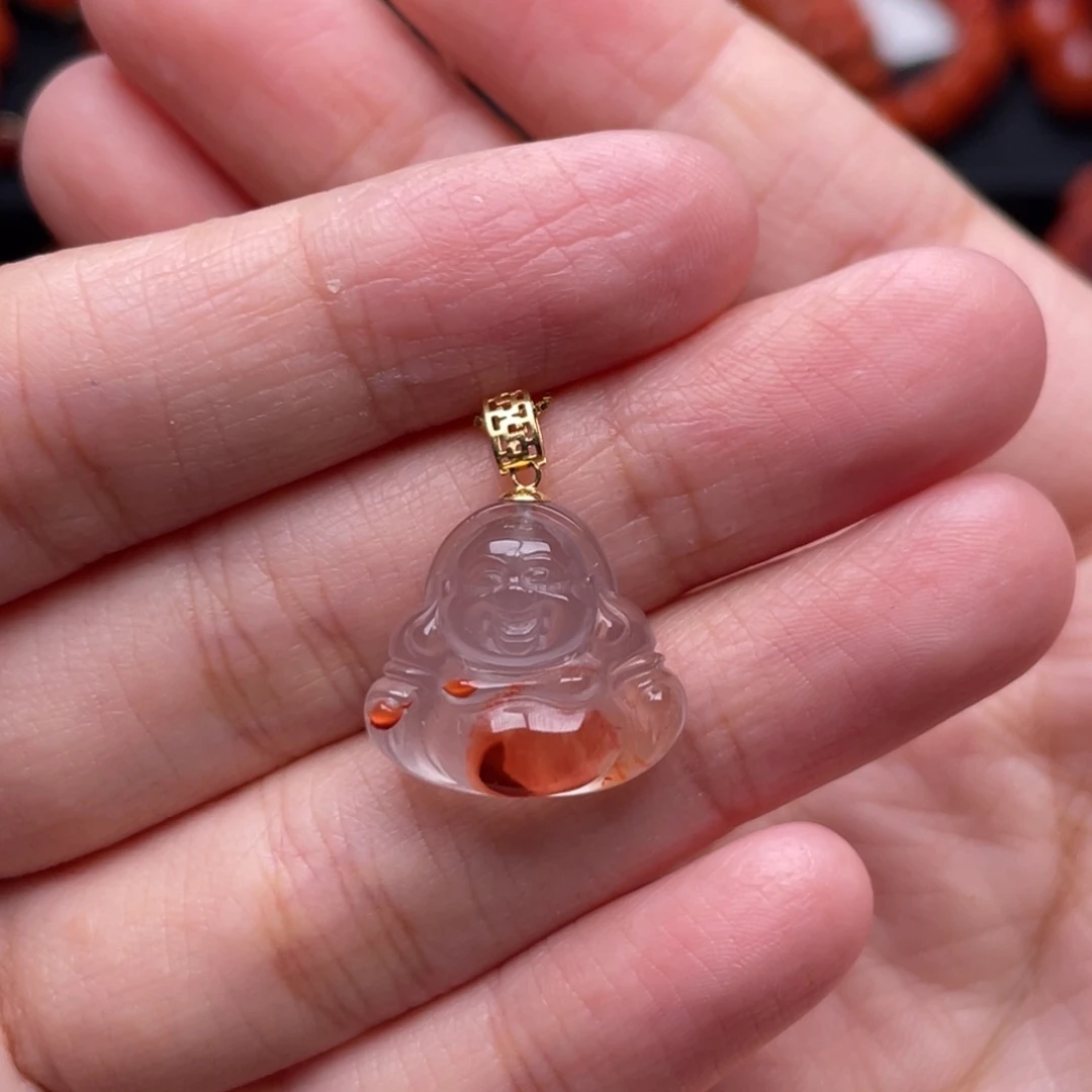 南红玛瑙18K金镶嵌珠宝奇石佛公吊坠