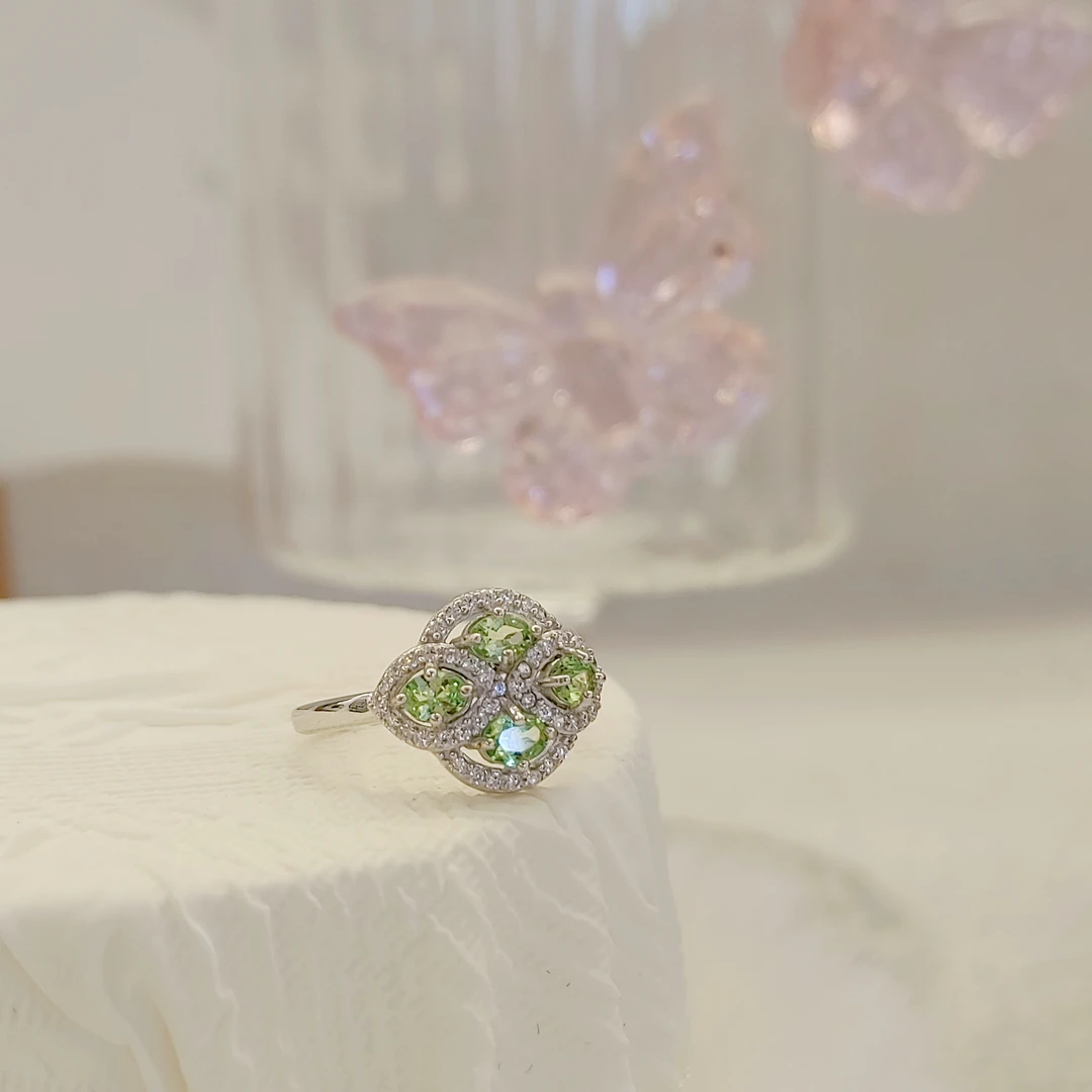 沙弗莱镶S925银戒指