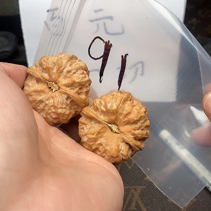 吊坠文玩核桃657753753753537537