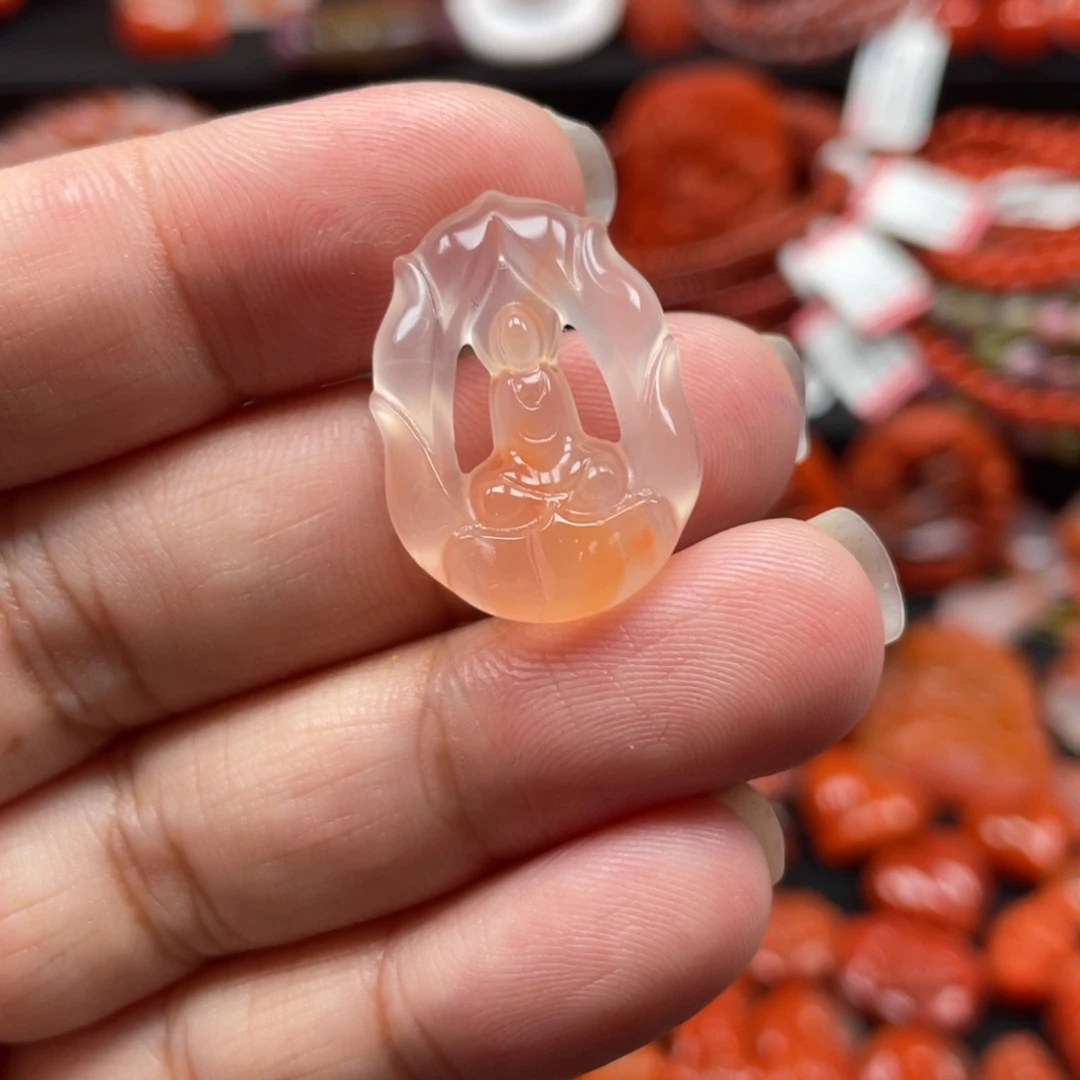 南红玛瑙未镶嵌镂空无相佛