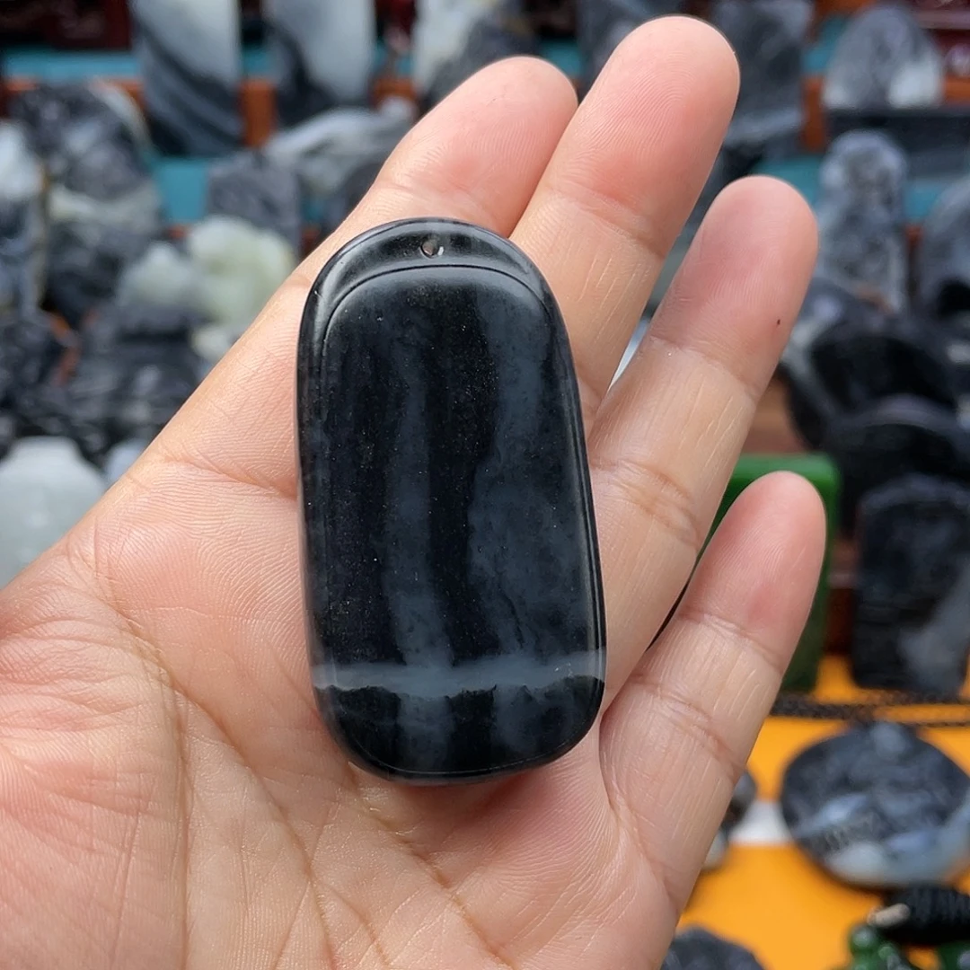 和田玉未镶嵌挂件