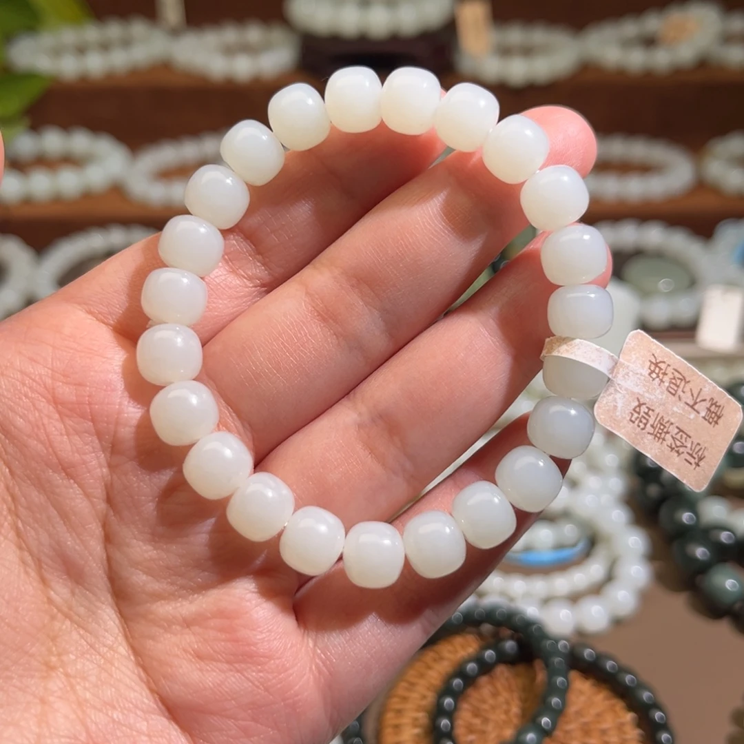 和田玉未镶嵌手串