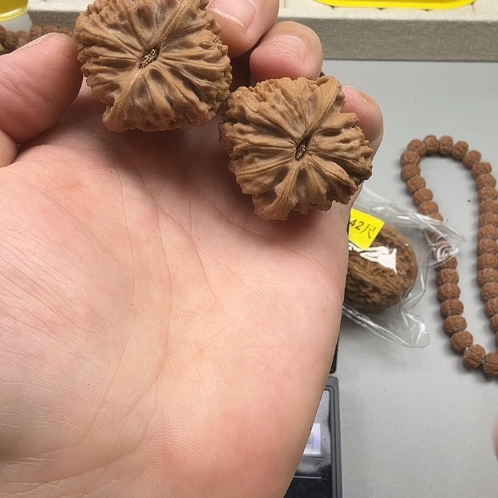 银***库吊坠金刚菩提南疆石