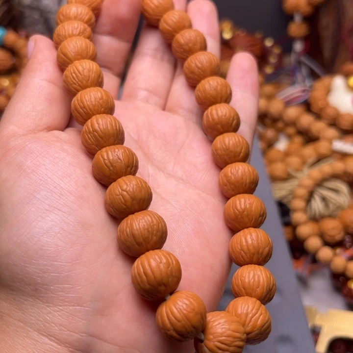 吊坠猴头核桃1.3土豪手持