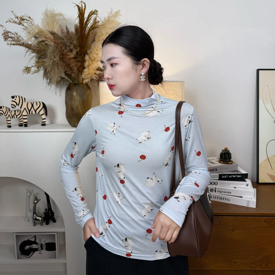 破洞 瑕疵 的衣服 退款拉黑  介意的一定一定不要拍  019-200