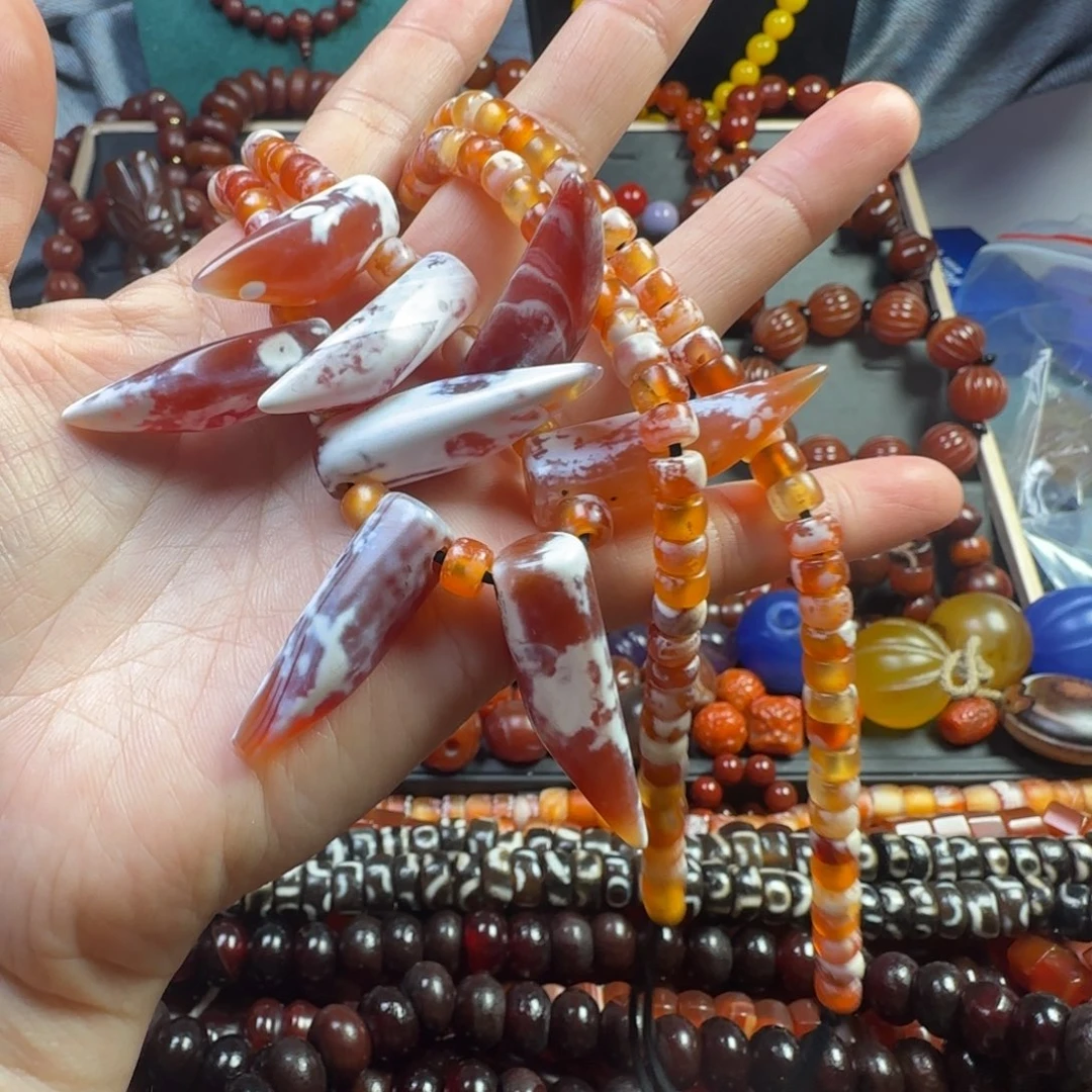 未镶嵌颈饰玛瑙/玉髓