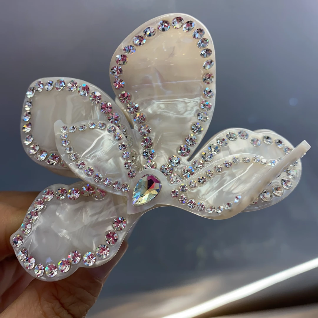 A155露思同款高品质花花抓夹