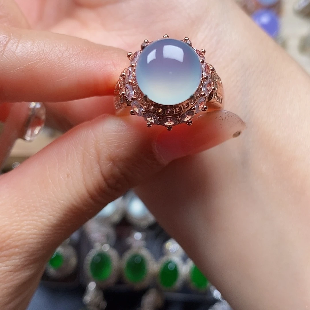 翡翠戒指未镶嵌翡翠戒指