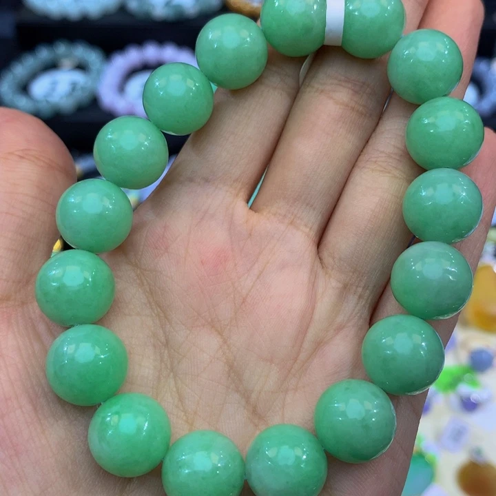 翡翠未镶嵌颈饰翡翠13