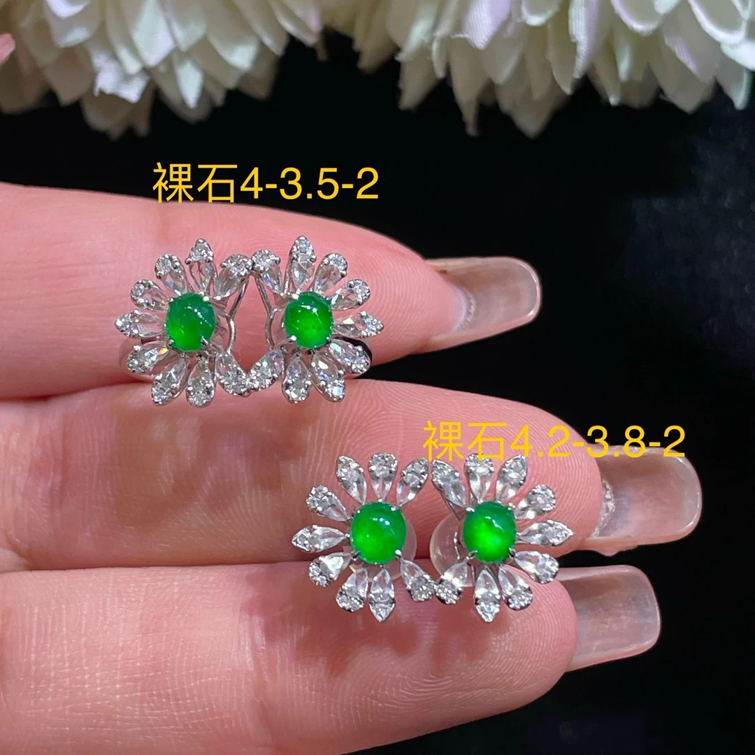 天然翡翠缅A冰种满绿蛋面耳环戒指两用款18K金，供应链下单咨询货？