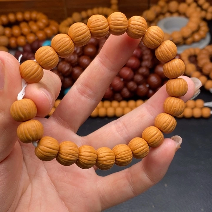 猴头核桃吊坠?***贝911素串