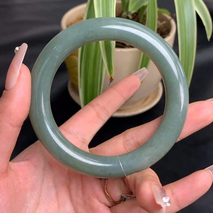 未镶嵌手镯和田玉1/61+