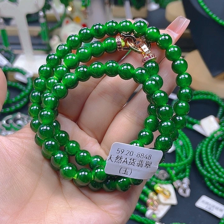 翡翠未镶嵌颈饰翡翠项链8