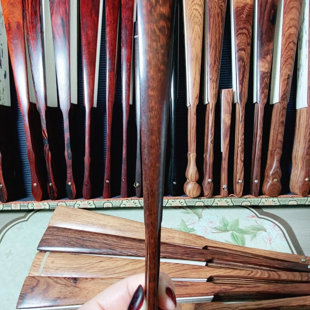 阿***布扇子7寸蛇纹木一把