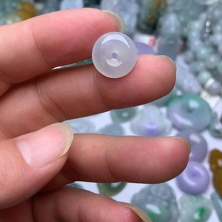 翡翠未镶嵌颈饰天然翡翠