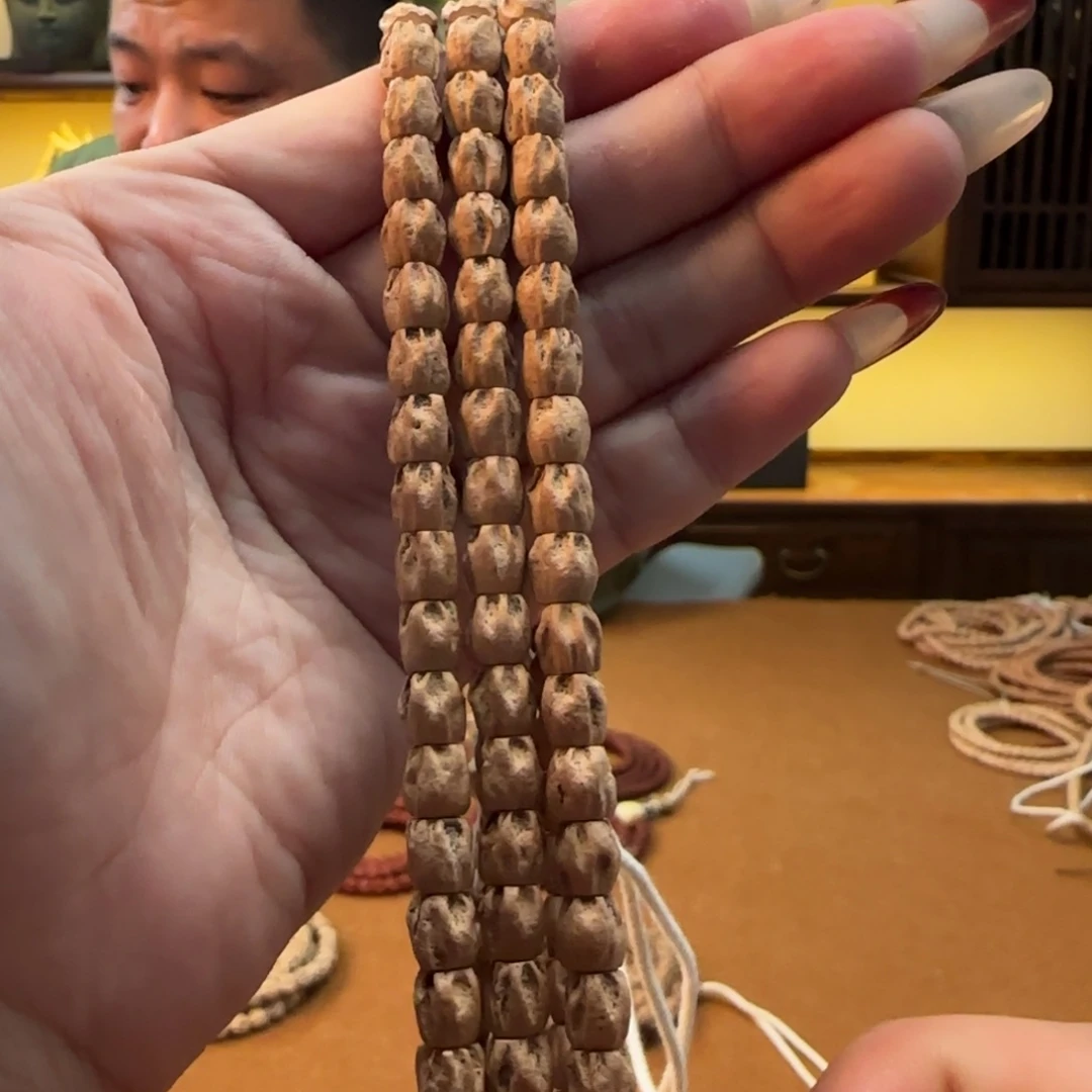 手串柏香籽/百香籽擎天6➕