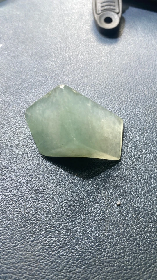 纯天然缅甸A货翡翠