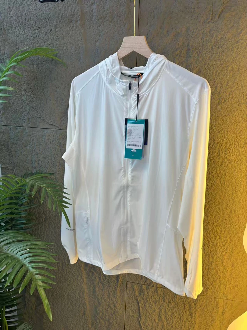 超赞！LU家平替！户外男女款轻薄弹力速干透气防泼连帽防晒皮肤衣