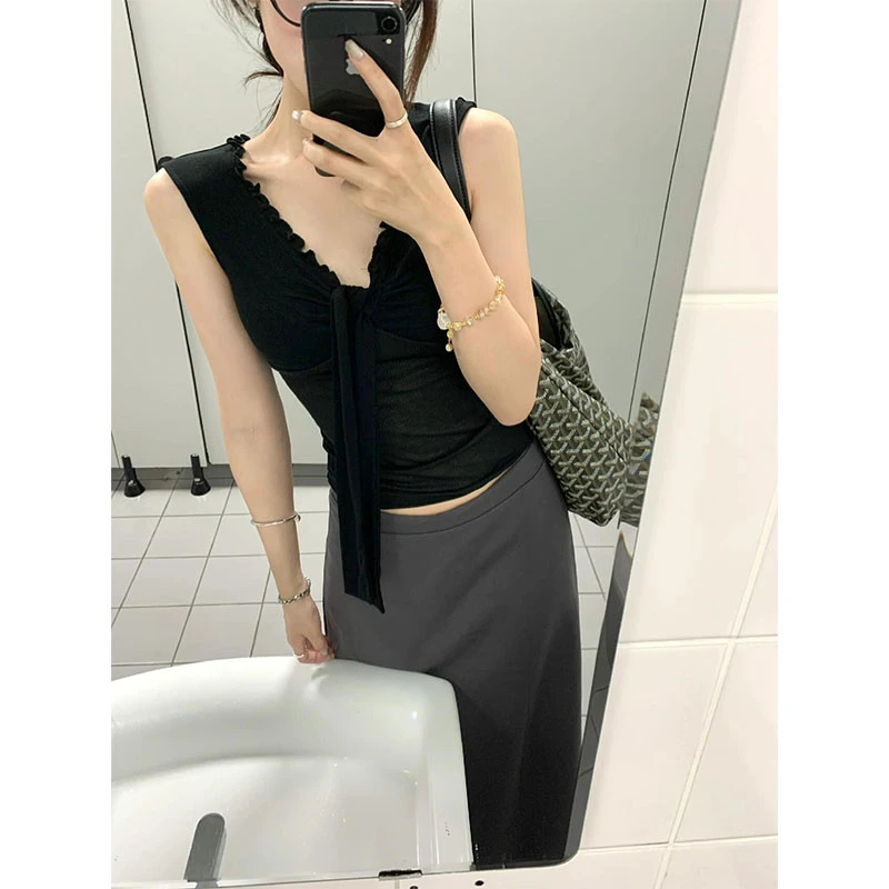 甜美温柔设计感花边V领休闲百搭黑色无袖上衣高腰包臀显瘦半身裙