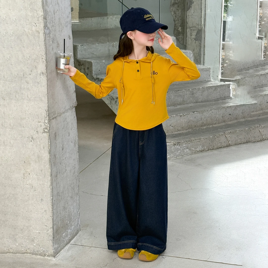 女童春秋款韩版连帽卫衣套装女大童洋气时髦儿童秋装牛仔裤两件套