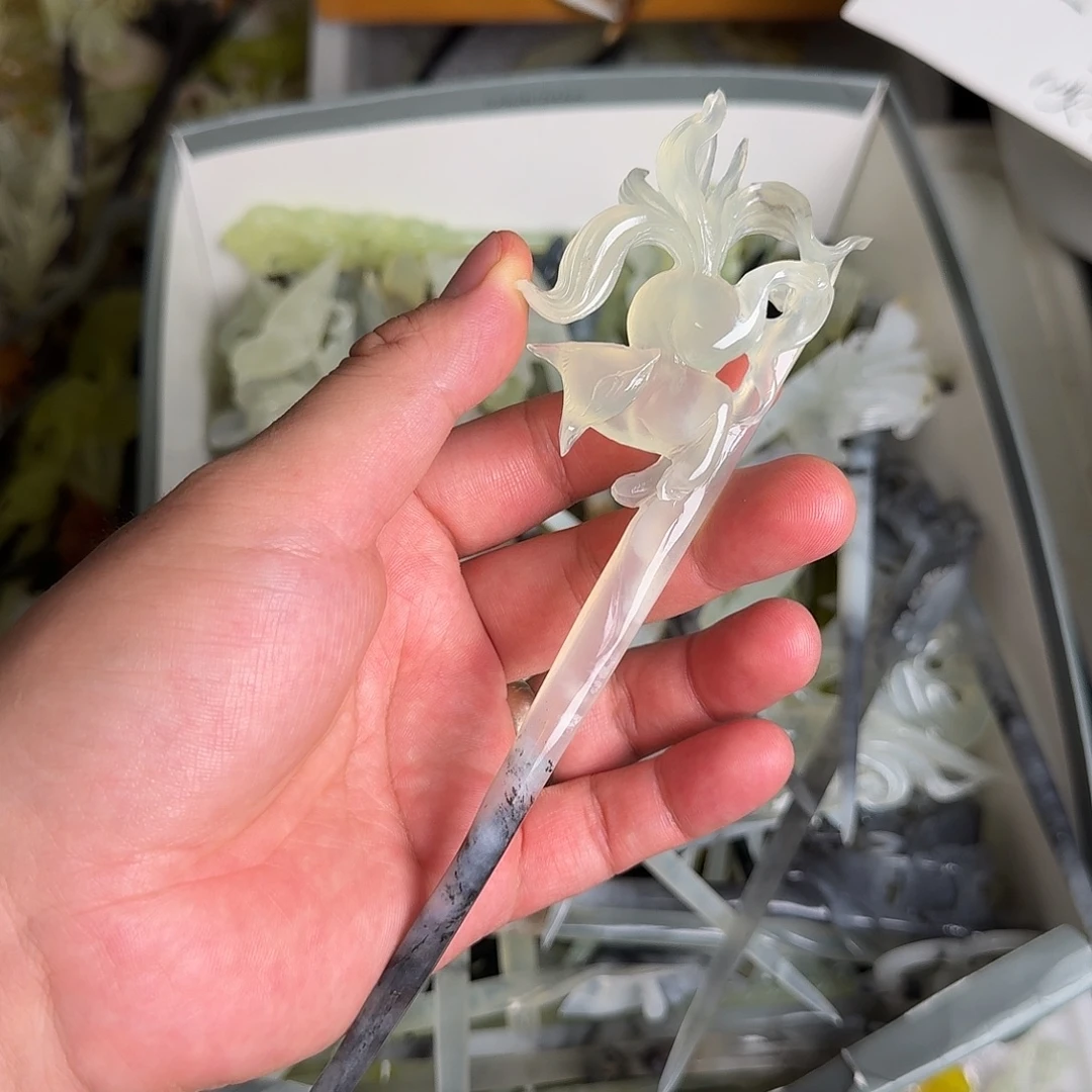 蛇纹石玉未镶嵌发饰