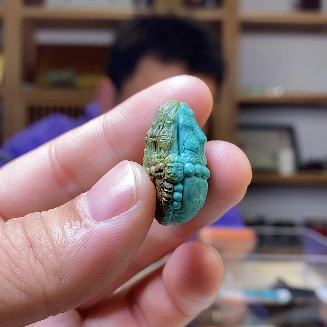 开***可绿松石未镶嵌一念之间