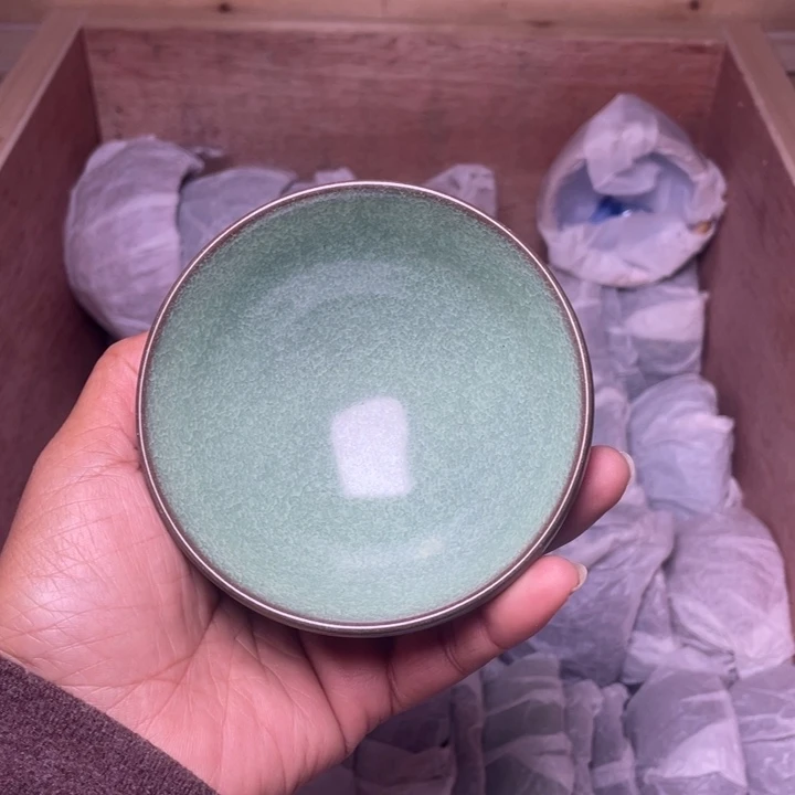 茶盏我在等车啊哈啊