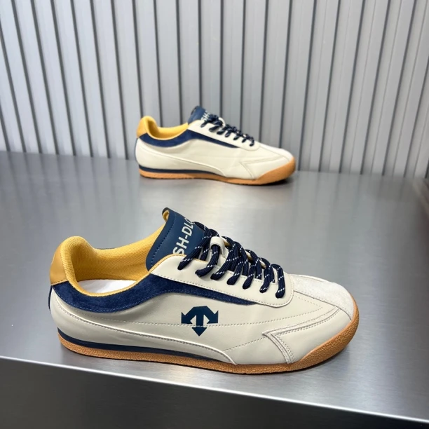 DL707-28秋季新款皮面低帮男鞋舒适软底板鞋时尚休闲鞋