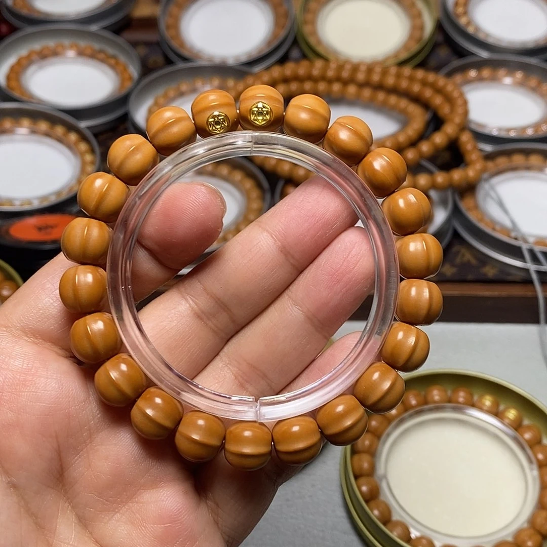 猴头核桃手串7号18k双标鲨鱼鳍11左右