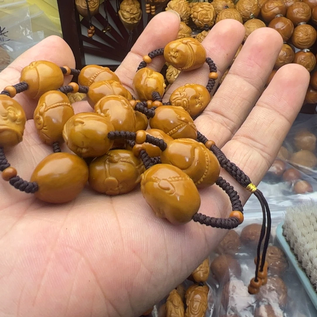 年***漾橄榄核吊坠萌佛福利