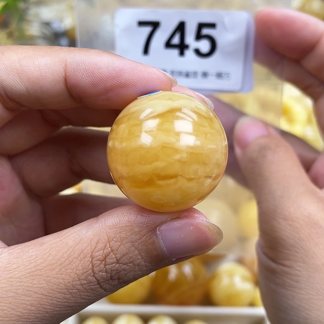 琥珀未镶嵌珠宝奇石27.5粉