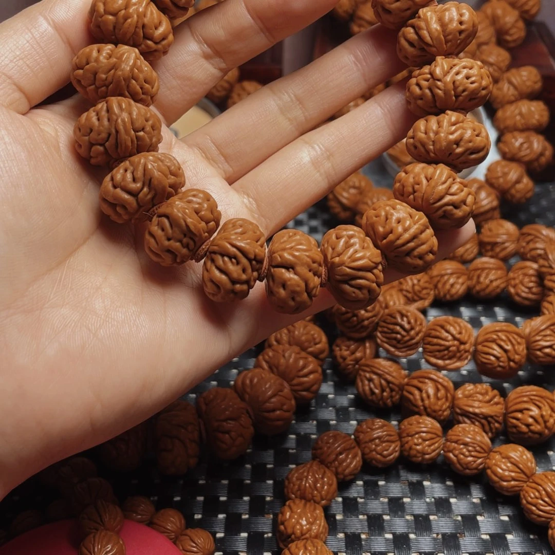 桃核手串居**危秦岭龙纹桃核