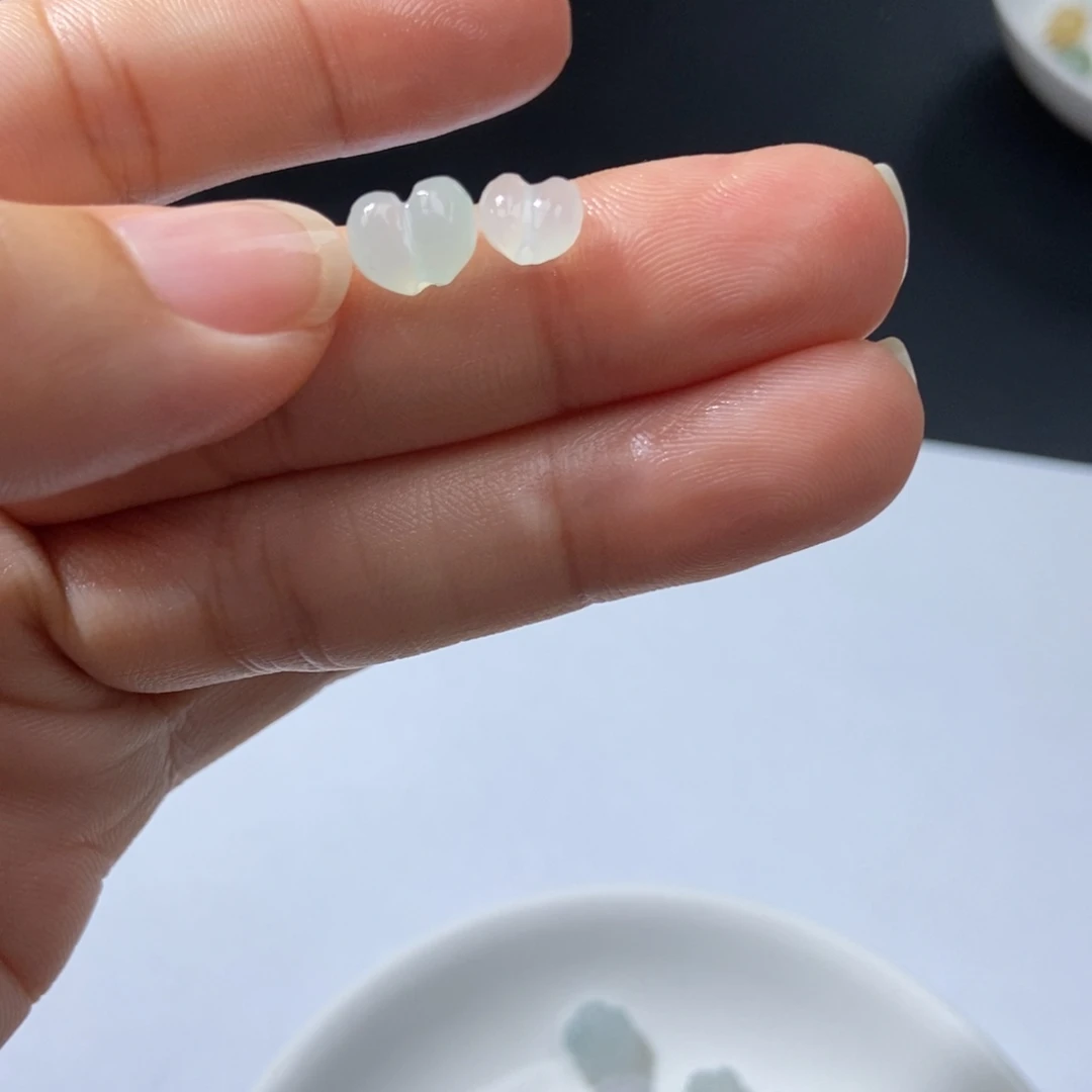 未镶嵌定制翡翠翡翠