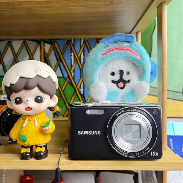 9新  三星pl210 有美颜模式 网红款 成色如图配件齐