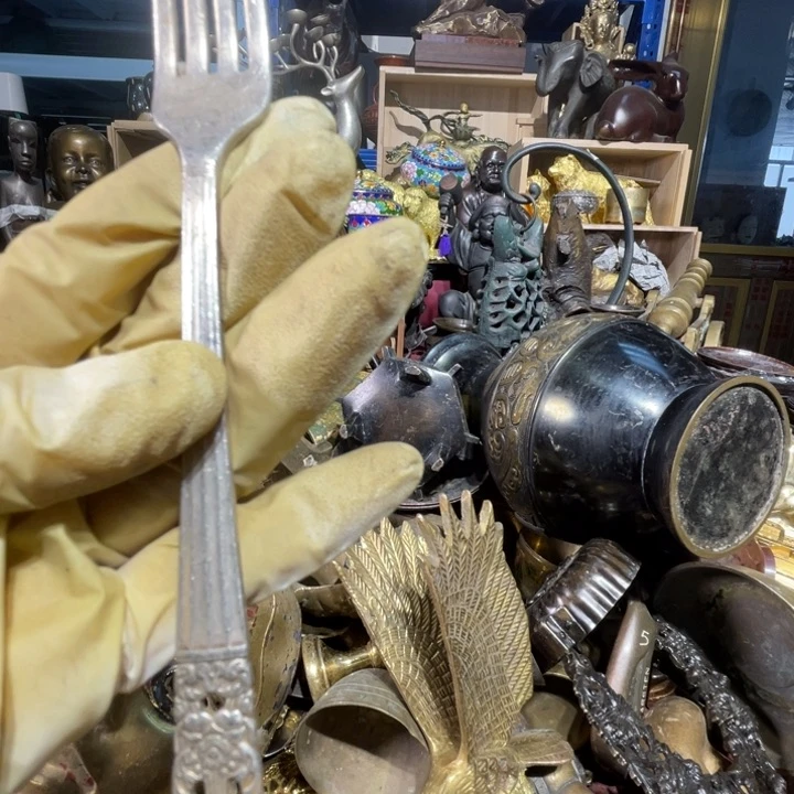 大阪回流铜器摆件100