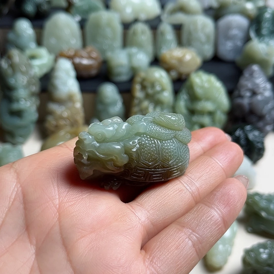 未镶嵌和田玉把件