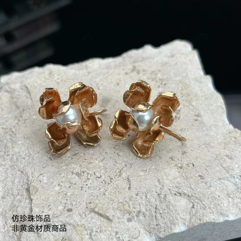 铜合金 树脂 仿珍珠 乔治耳钩 J105