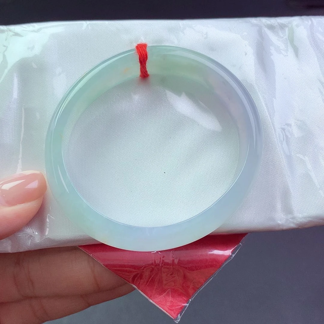 【闪购商品】未镶嵌手镯翡翠贵妃881172