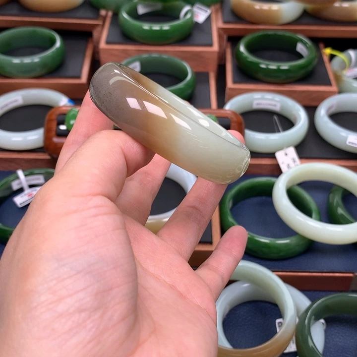 和田玉手镯5455圈口未镶嵌