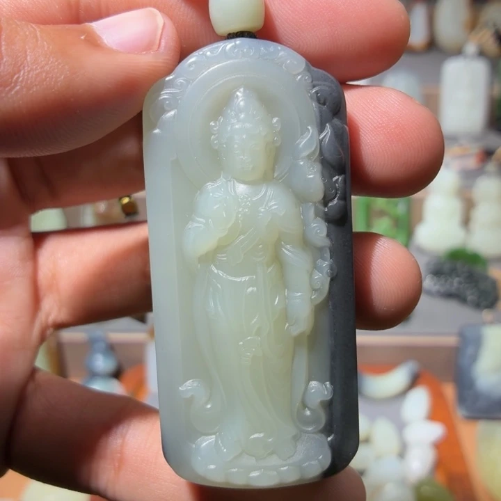 和田玉未镶嵌颈饰