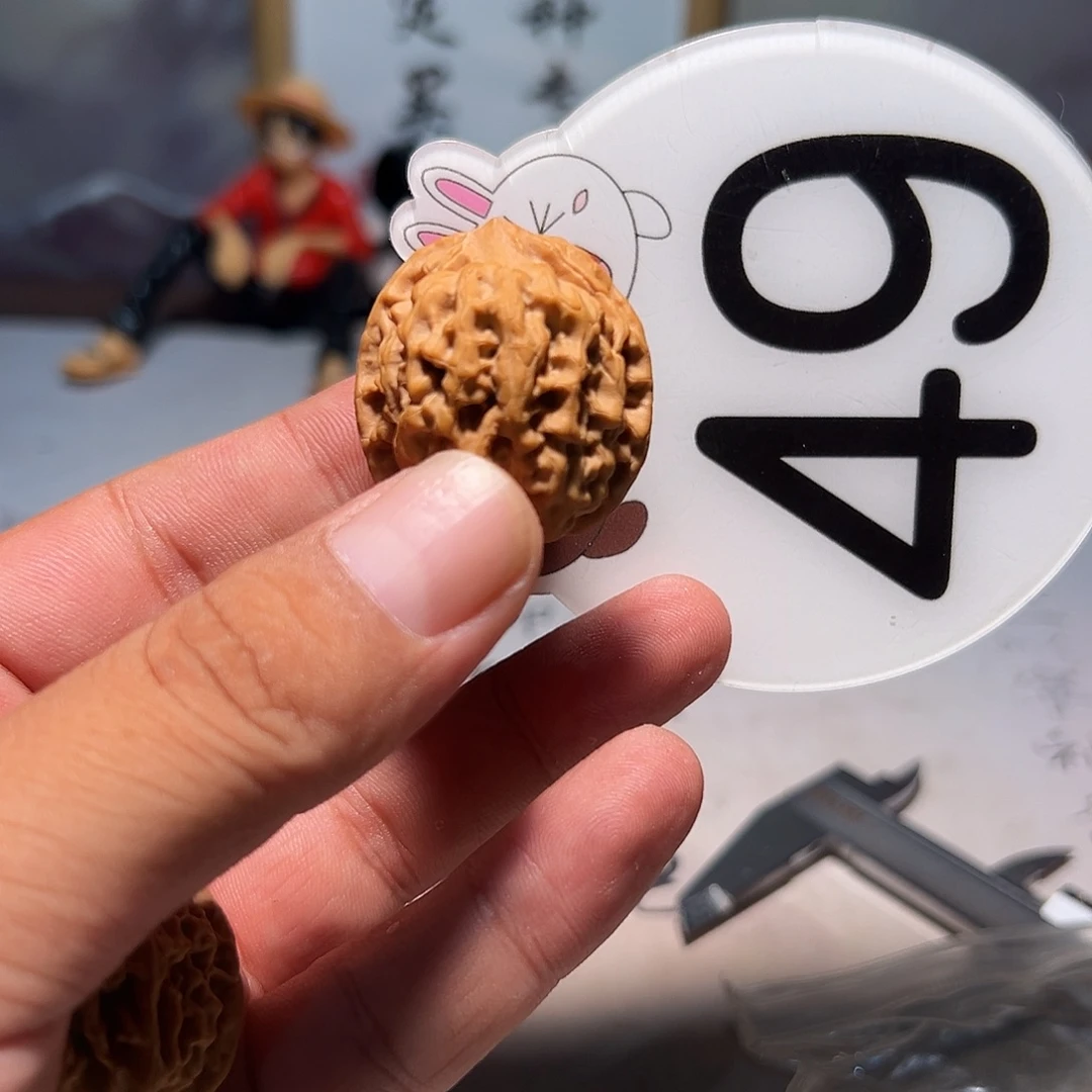 彗***夜文玩核桃，白色49号