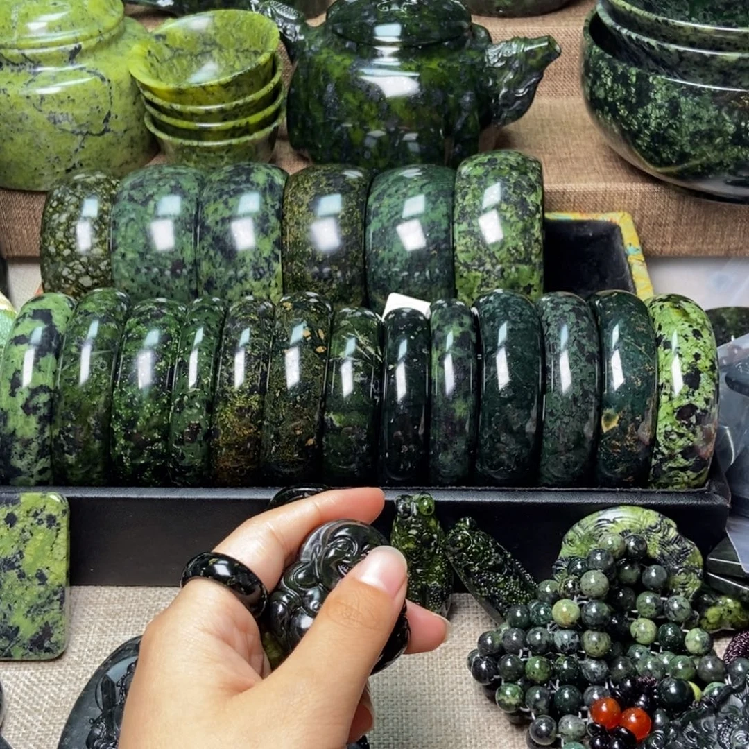 用***7蛇纹石玉未镶嵌药王石项链