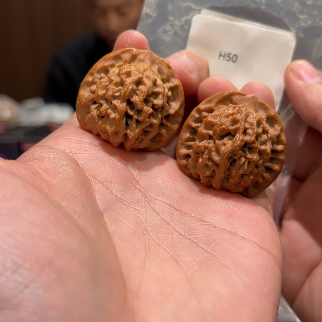 吊坠文玩核桃H50 魔核秦闷35.5尺